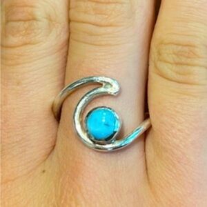 Sterling silver wave ring blue stone